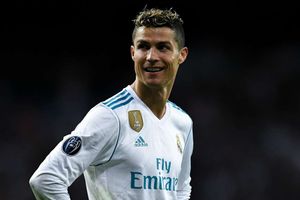 Ronaldo: I can't be compared with Salah