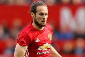 Daley Blind will consider leaving Manchester United