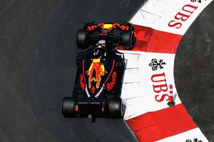 Ricciardo seals Monaco pole as Verstappen misses qualifying