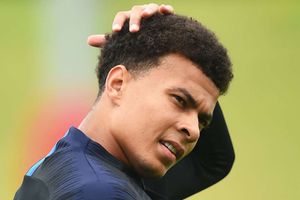 Keep playing 'on the edge', Ashley Young tells Dele Alli