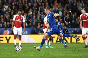 Vardy and Mahrez strikes deepen Arsenal's away-day woes