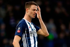Leicester join the race for West Brom’s Jonny Evans