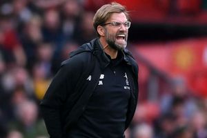 Liverpool manager Jurgen Klopp vows to replace Philippe Coutinho this summer