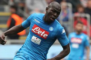 Agent: Sarri situation could impact Koulibaly's Napoli future