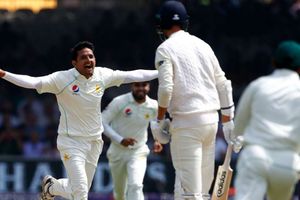 Pakistan complete demolition of sorry England