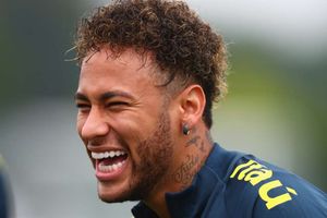 Neymar is 'calm and confident', says Silva