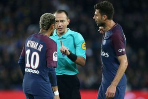 Joining Real Madrid would be the easy way out, Motta tells Neymar
