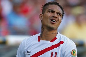 Lloris, Jedinak and Kjaer ask FIFA to allow Guerrero to play at World Cup