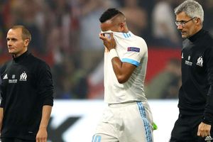 Injured Payet doubtful for World Cup