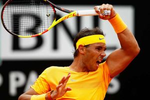 Nadal fights back to down Fognini and remains on Djokovic collision course