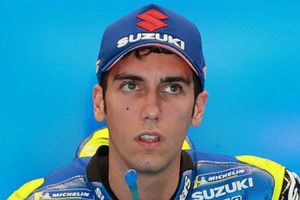 MotoGP rider Rins to stay with Suzuki till 2020