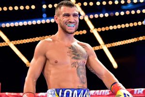 Vasyl Lomachenko makes history with TKO win over Jorge Linares