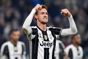 Chelsea target Rugani happy at Juventus, insists agent