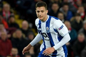 Manchester United sign Diogo Dalot from Porto