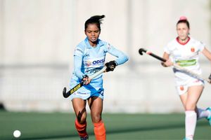 Indian Hockey eves lose to Spain 1-4, trail 1-2 in five-match series