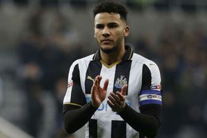 West Ham United knocked back by Newcastle in pursuit of Lascelles