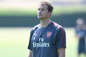 Dejected Lehmann shown the door as Bould is kept on as assistant at Arsenal
