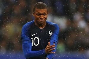 FIFA World Cup 2018: Mbappe hurt in France training, tweets he's fine