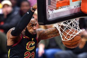 WATCH: LeBron James throws alley-oop...to himself