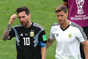 Messi is not Maradona, he does not win a World Cup alone - Crespo
