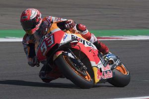 Marquez claims first Dutch TT pole, Rossi third after crash
