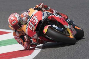 MotoGP: Marquez crash allows Lorenzo to end drought in Italian Grand Prix