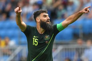 Arzani lauds leader Jedinak and remains confident on last-16 chances