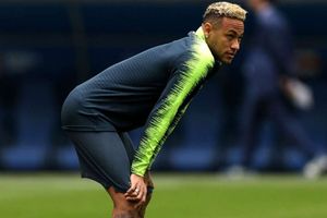 Neymar not being put at risk by Brazil, says Tite