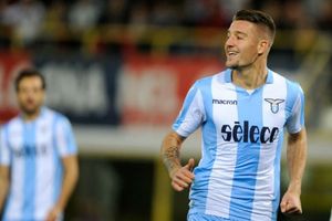Manchester United top Summer transfer target Sergej Milinkovic-Savic closing a move to Juventus