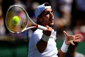 Kokkinakis, ranked 180th, books Wimbledon house until final day