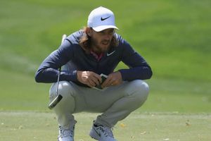 Fleetwood flounders as Gros takes Pulheim lead