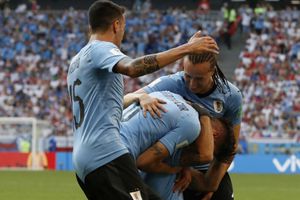 FIFA World Cup 2018, Uruguay 3 Russia 0: Suarez & Cavani strike as hosts miss out on top spot