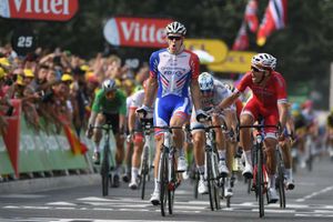 Tour de France: Thomas comfortable as Demare wins stage 18
