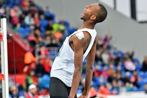 Season over for injured Barshim and De Grasse