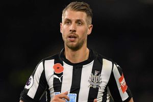 Newcastle defender Lejeune suffers cruciate ligament injury