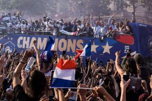 France's World Cup winners given heroes' welcome in Paris