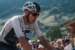 Tour de France: Froome ready to 'look after' Thomas after running out of steam
