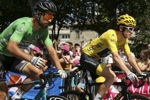 Hopefully everyone can just behave - Thomas, Froome react to stage-16 protests