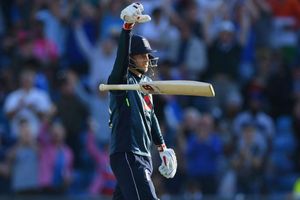 It was just an absolute car crash - Root regrets bat-drop celebration