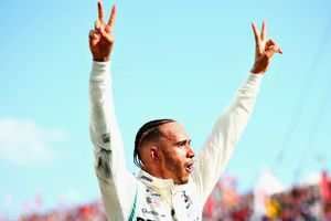 Far too early to talk about F1 title, says Hamilton
