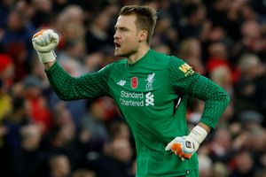 Barcelona target Liverpool keeper Simon Mignolet