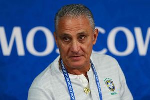 Brazil boss Tite re-signs until 2022 World Cup