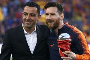 Xavi admits he is not yet ready for Spain job