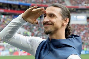 Zlatan Ibrahimovic boasts 'I could play with LeBron without a problem'