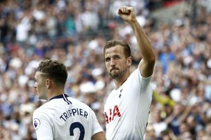 Tottenham 3 Fulham 1: Trippier, Kane help Spurs through; Everton, Leicester coast
