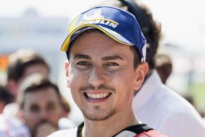 MotoGP: Jorge Lorenzo triumphs in Austria after gripping Marc Marquez battle