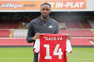 Arsenal academy player Josh Dasilva joins Brentford