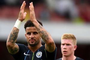 Manchester City want to dominate English football, warns Walker