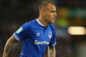 Everton's Sandro Ramirez joins Sociedad on season-long loan