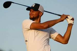 Curry makes $25,000 donation after missing Web.com Tour cut